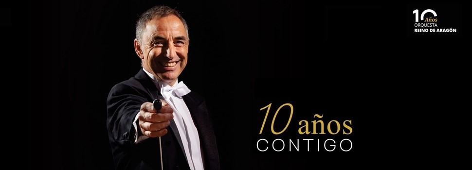 LA ORA PRESENTA ≪10 AÑOS CONTIGO≫